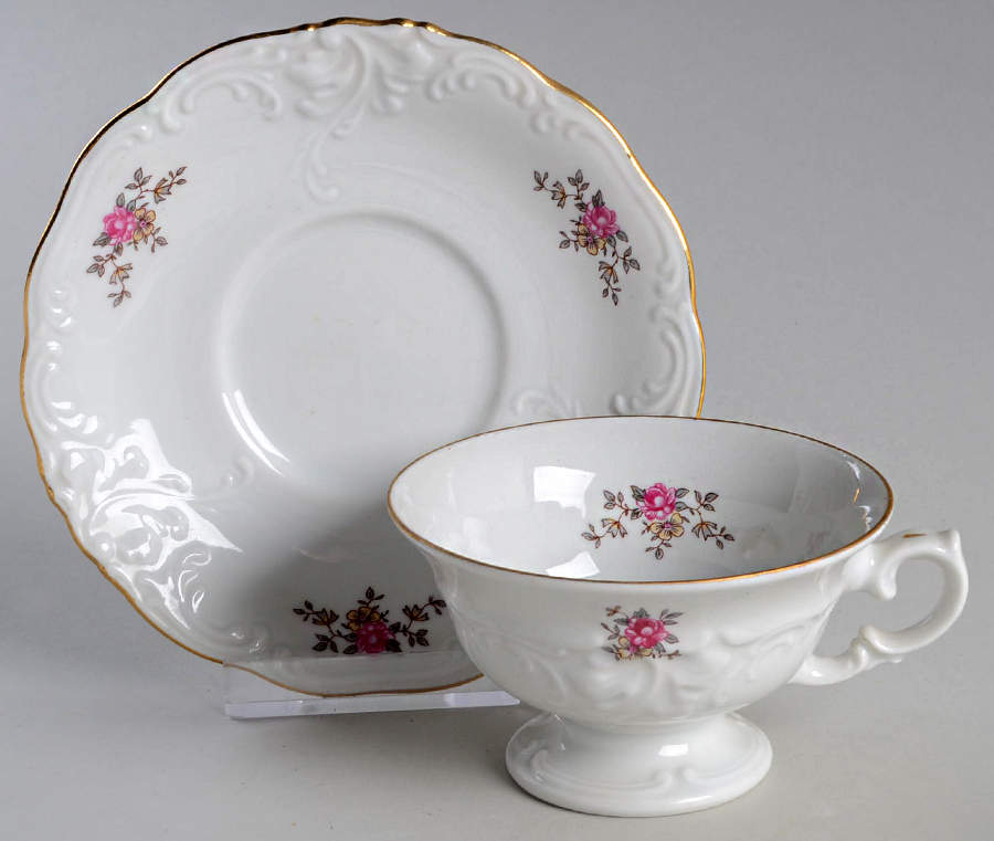 Rosebud Footed Demitasse Cup & Saucer Set by Walbrzych-1