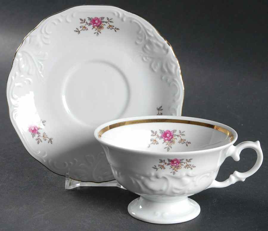 Rosebud Footed Cup & Saucer Set by Walbrzych-1