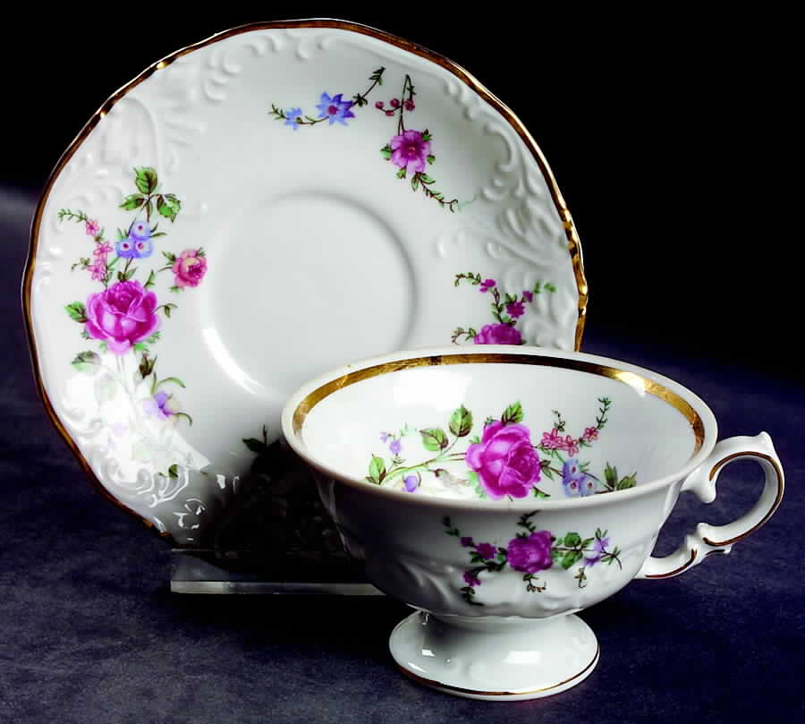 Sheraton Rose Footed Cup & Saucer Set by Walbrzych-1