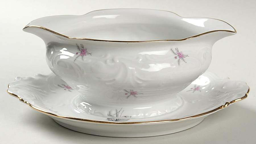 Spring Glen Gravy Boat with Attached Underplate by Walbrzych-1