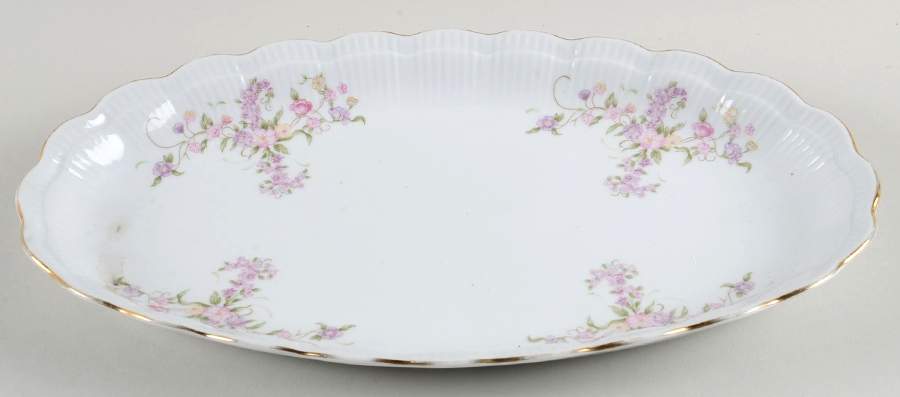 Victoria 13" Oval Serving Platter by Walbrzych-1