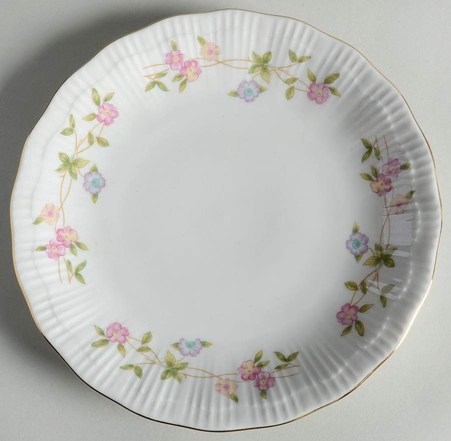 Windsor (Ribbed) Salad Plate by Walbrzych-1
