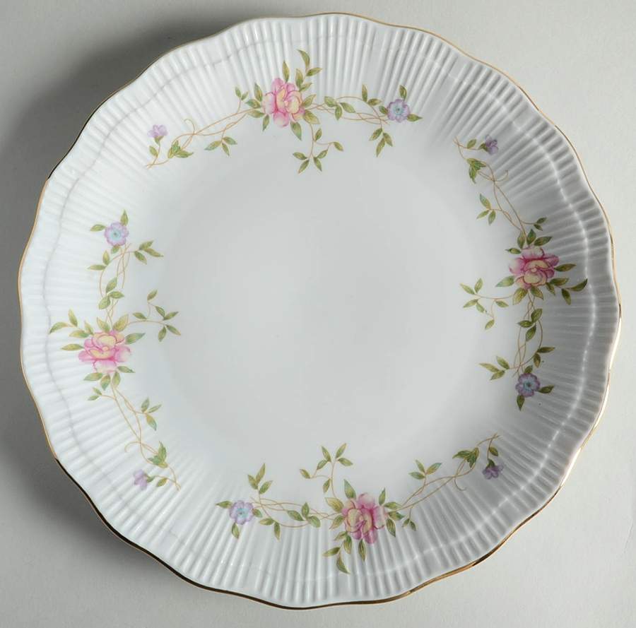 Windsor (Ribbed) Dinner Plate by Walbrzych-1
