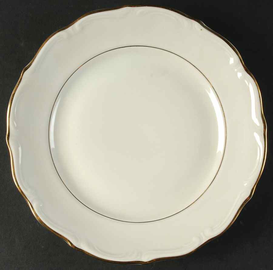 WLB5 Dinner Plate by Walbrzych-1