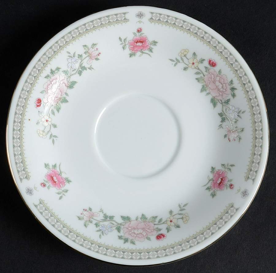 WLE1 Saucer by Winley-1