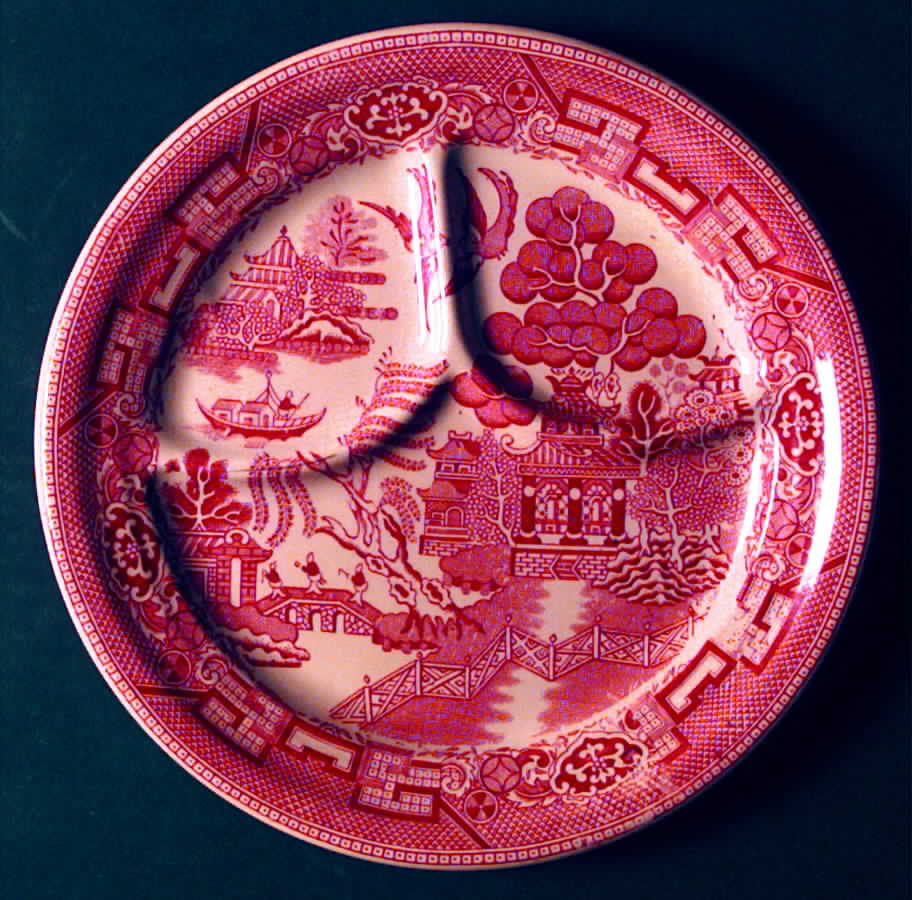 Willow Red Grill Plate by Wellsville-1