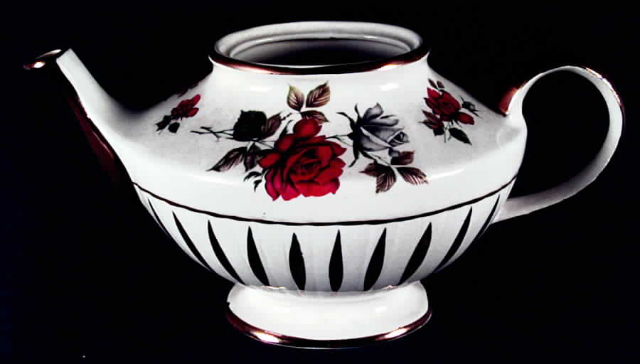 5507 Teapot No Lid by Arthur Wood-1