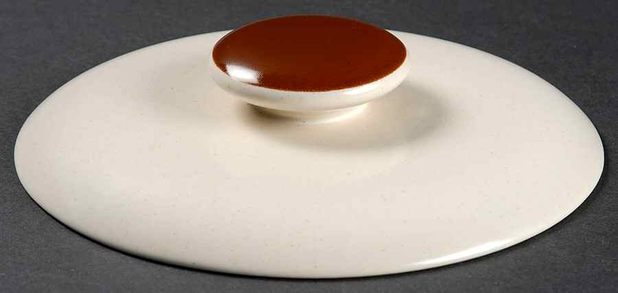 Sandusky Lid for 2 Qt Round Covered Casserole by Woodhaven Collection-1