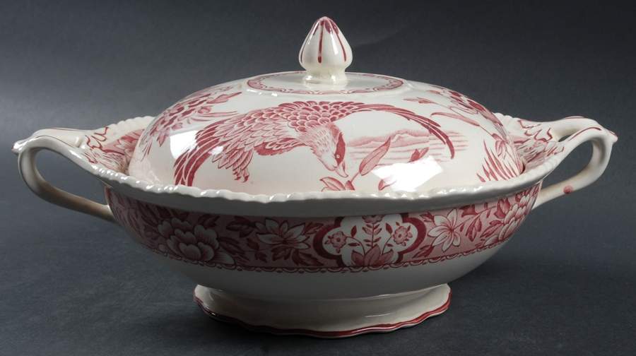 Aquila Pink Round Covered Vegetable by Wood & Sons-1