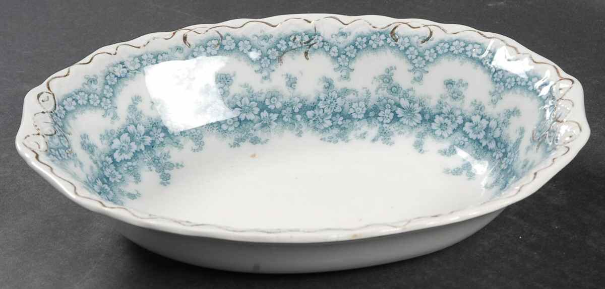 Argyle 9" Oval Vegetable Bowl by Wood & Sons-1