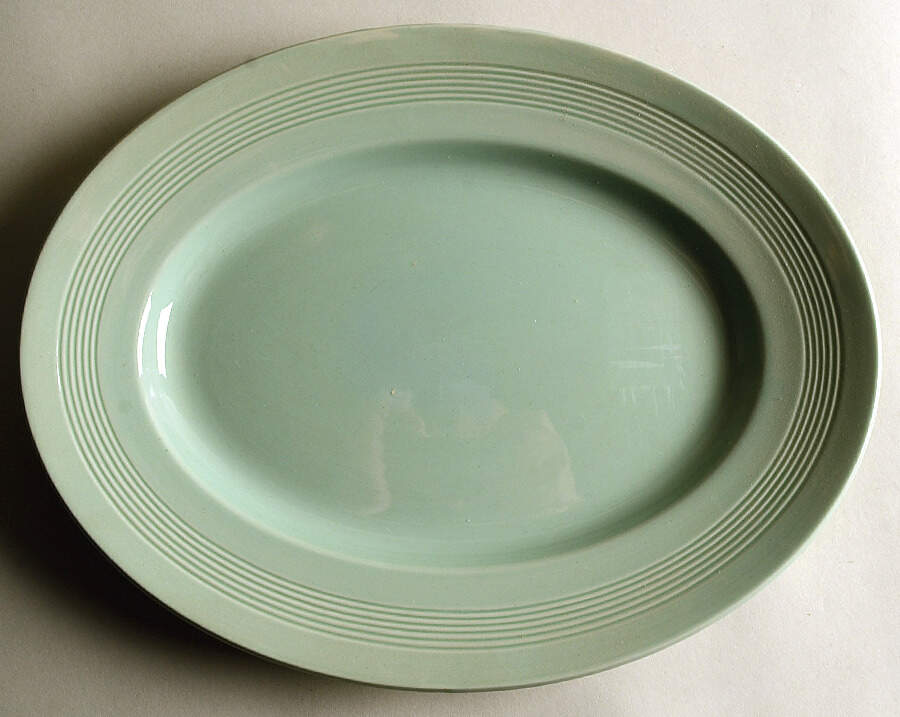 Beryl 14" Oval Serving Platter by Wood & Sons-1