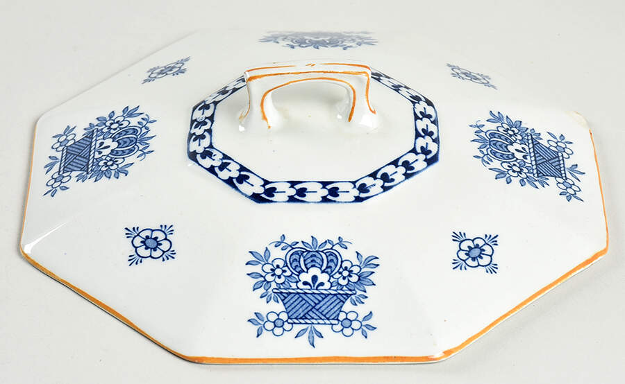 Blue Bombay Lid for Round Vegetable by Wood & Sons-1