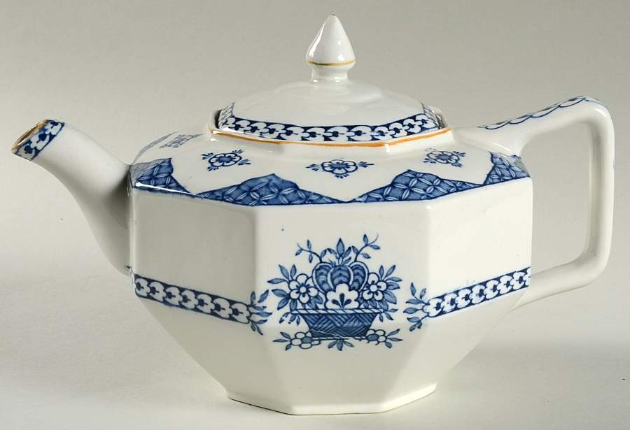 Blue Bombay Teapot & Lid by Wood & Sons-1