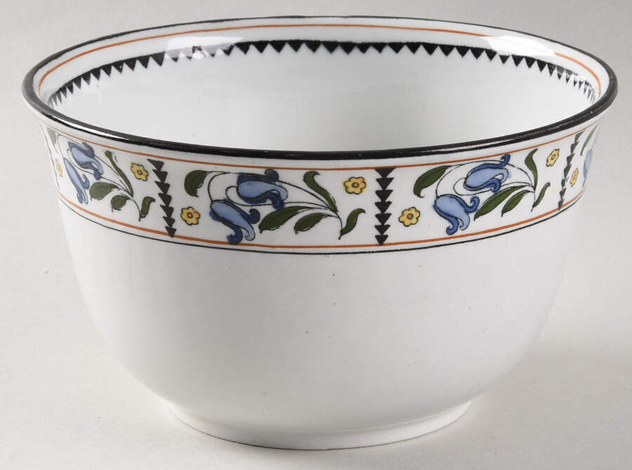 Bluebell Cranberry Bowl by Wood & Sons-1