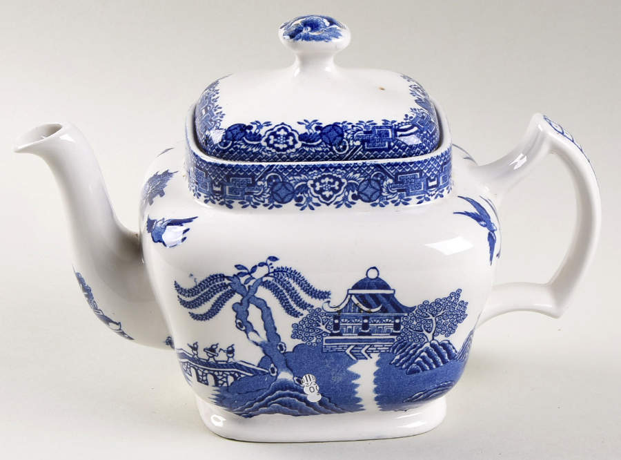 Blue Willow (Older) Teapot & Lid by Wood & Sons-1