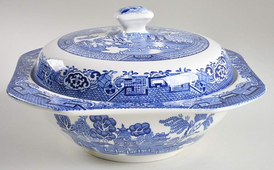 Blue Willow (Older) Square Covered Vegetable by Wood & Sons-1