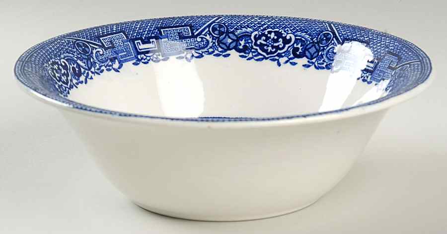 Blue Willow (Older) 7" Round Vegetable Bowl by Wood & Sons-1