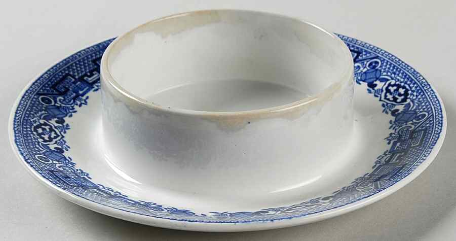 Blue Willow (Older) Round Butter No Lid by Wood & Sons-1