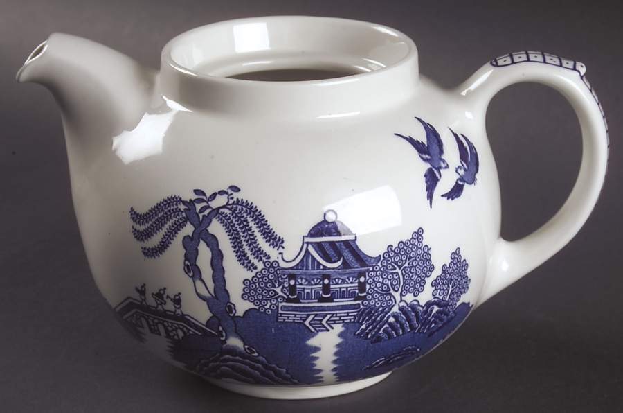 Blue Willow (Older) Teapot No Lid by Wood & Sons-1