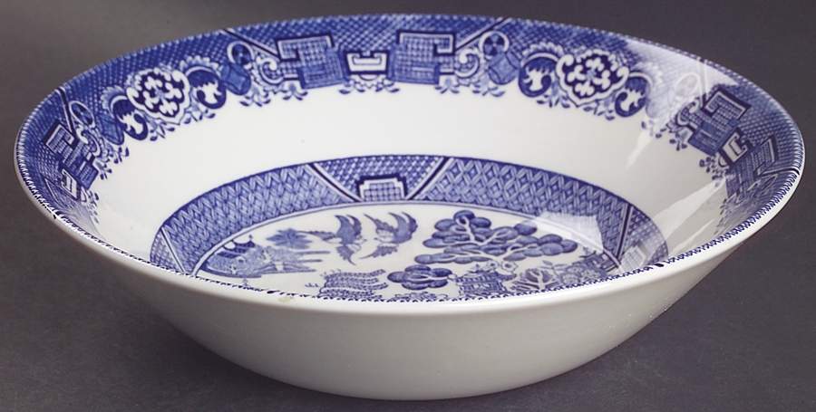 Blue Willow (Older) 8" Round Vegetable Bowl by Wood & Sons-1