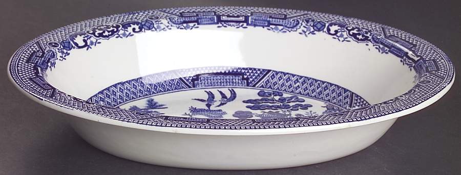 Blue Willow (Older) 9" Oval Vegetable Bowl by Wood & Sons-1