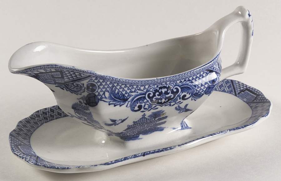 Blue Willow (Older) Gravy Boat with Attached Underplate by Wood & Sons-1