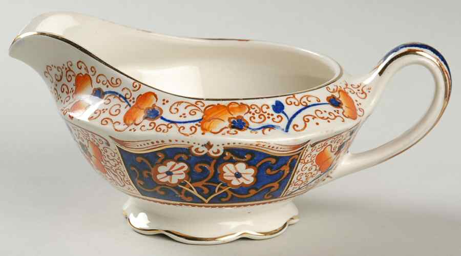 Braemar (Scalloped) Gravy Boat by Wood & Sons-1