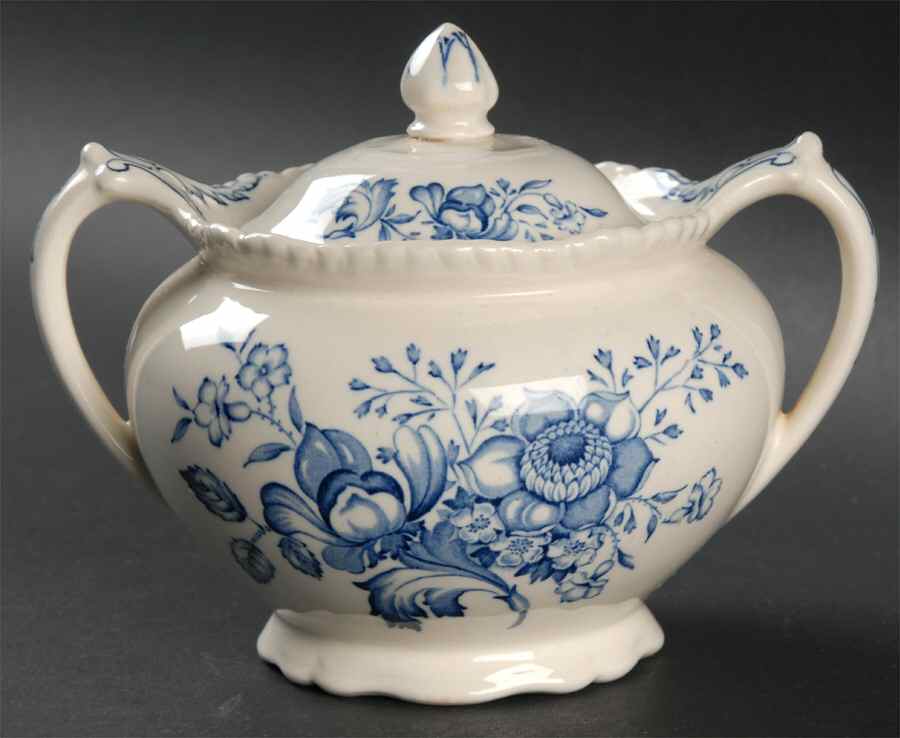 Caronia Sugar Bowl & Lid by Wood & Sons-1