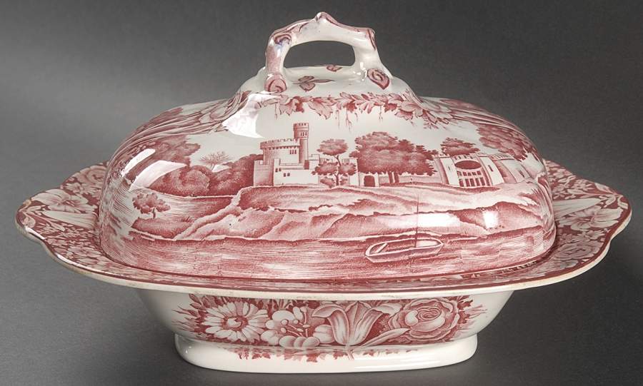 Castles Red Rectangular Covered Vegetable by Wood & Sons-1