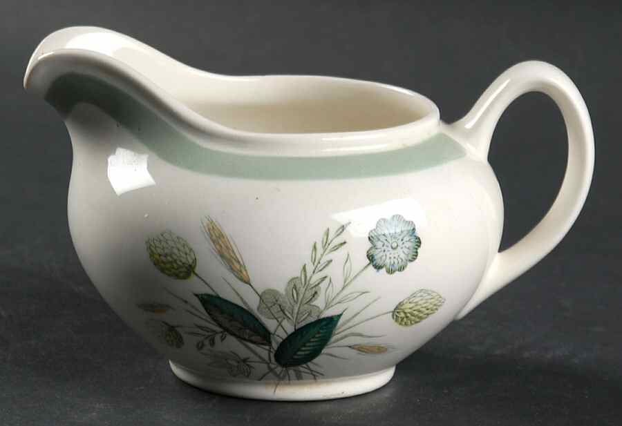 Clovelly (Green Shaded Clover) Creamer by Wood & Sons-1