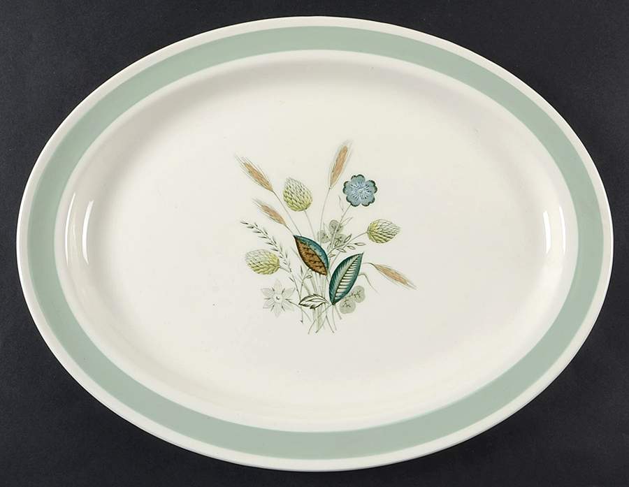 Clovelly (Green Shaded Clover) 14" Oval Serving Platter by Wood & Sons-1