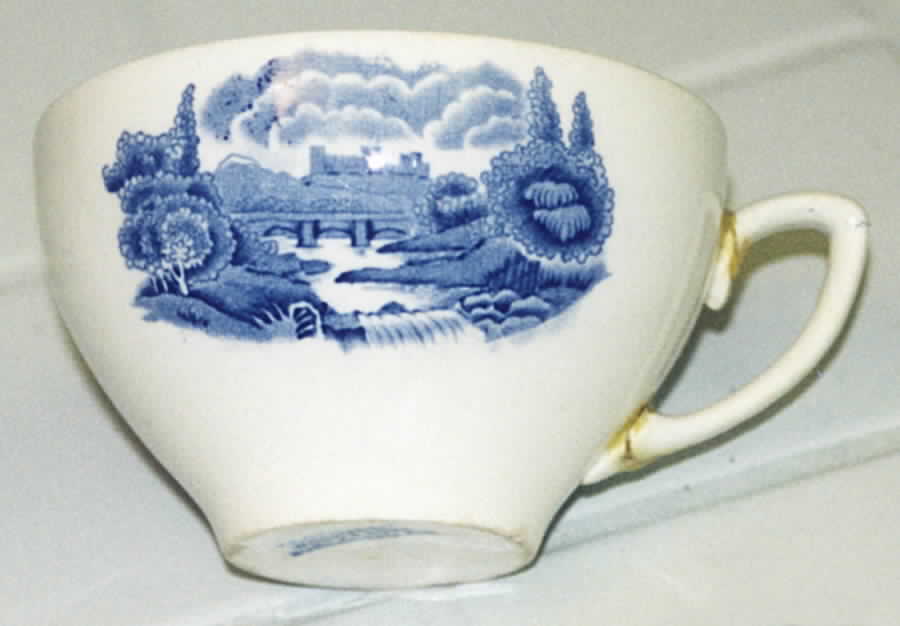 Colonial Blue (No Trim) Flat Cup by Wood & Sons-1