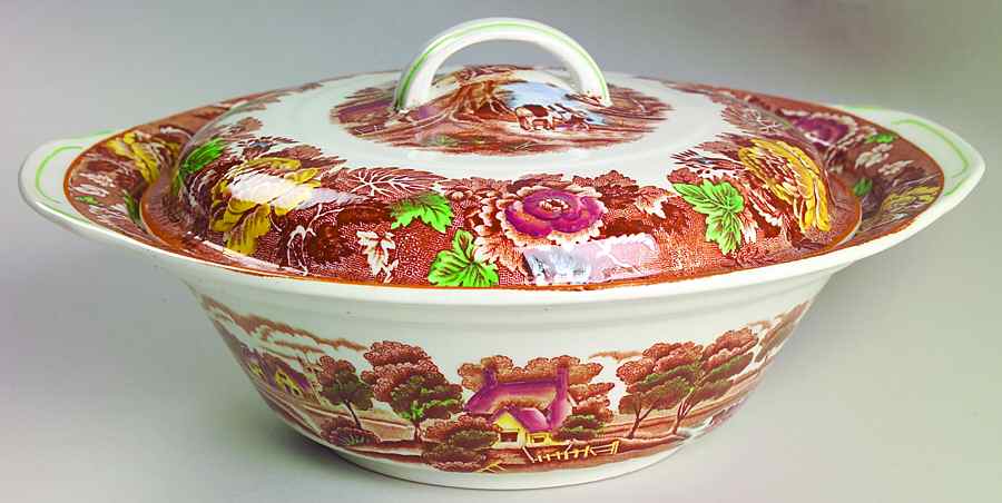 English Scenery Light Brown Multicolor Round Covered Vegetable by Wood & Sons-1