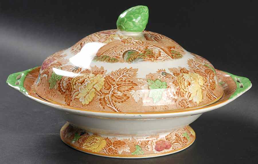 English Scenery Light Brown Multicolor Round Covered Vegetable by Wood & Sons-1