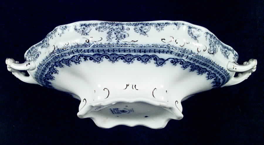Florence Oval Covered Vegetable by Wood & Sons-1