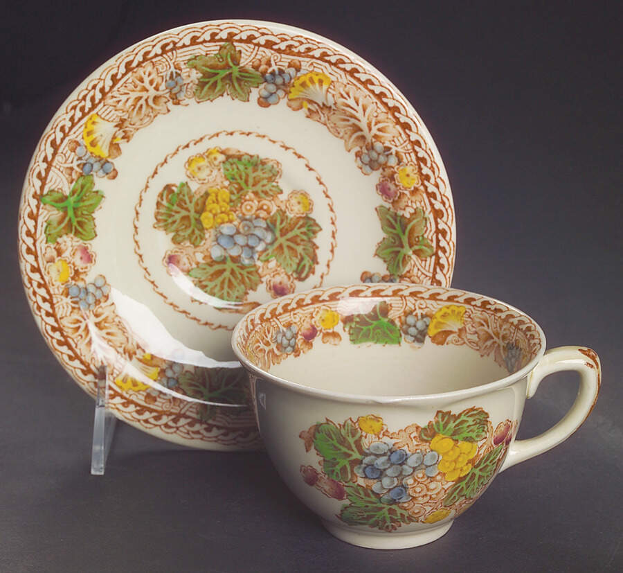 Hyde (Scalloped Edge) Flat Cup & Saucer Set by Wood & Sons-1