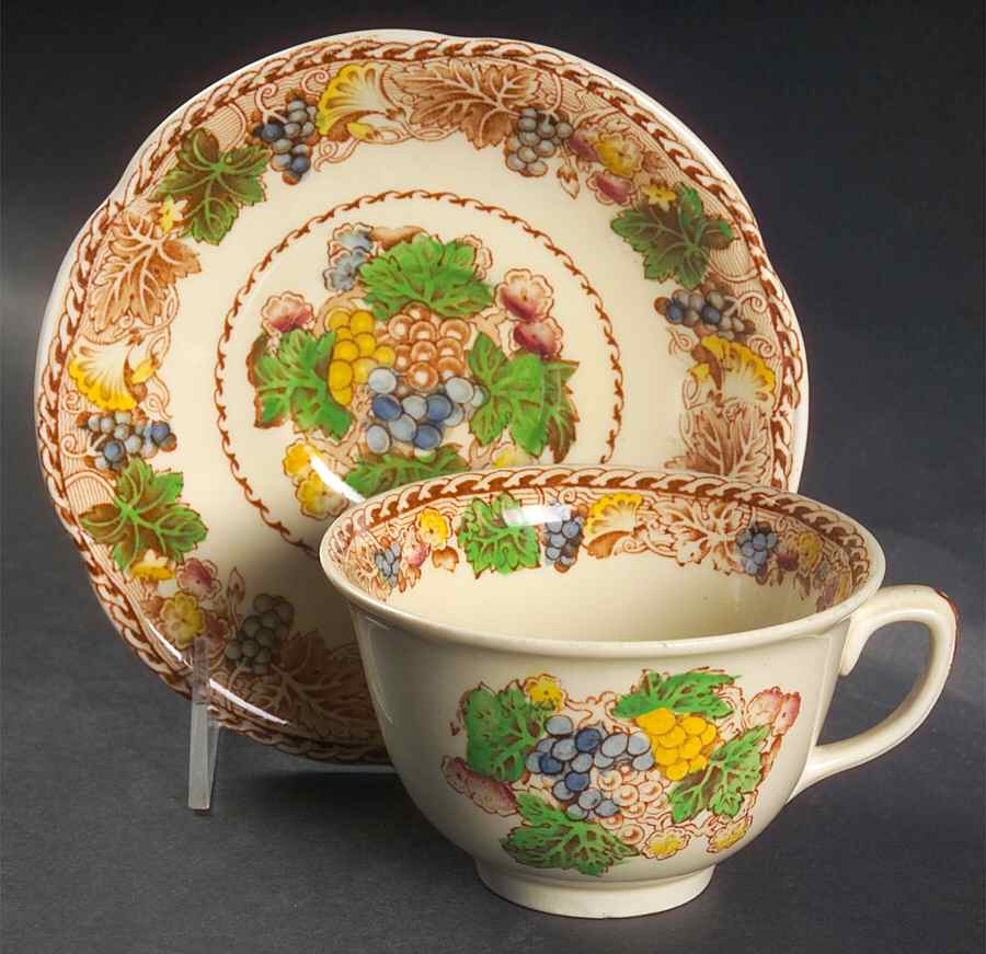 Hyde (Scalloped Edge) Oversized Cup & Saucer Set by Wood & Sons-1
