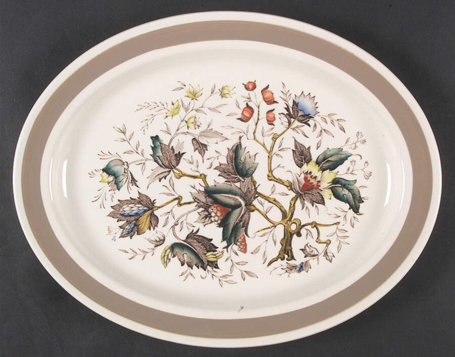 Jamestown (Rim) 12" Oval Serving Platter by Wood & Sons-1