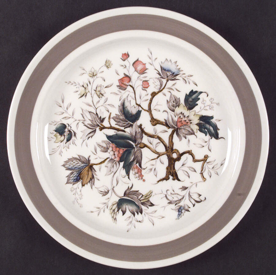 Jamestown (Rim) Dinner Plate by Wood & Sons-1