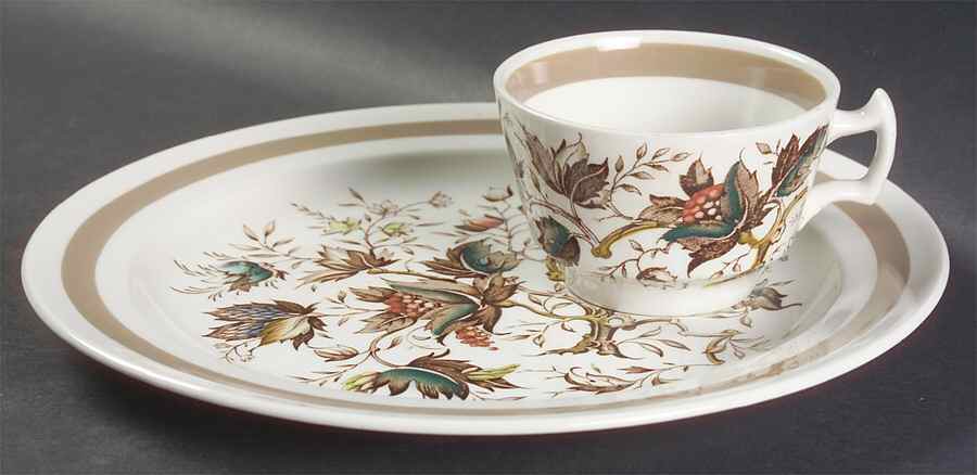 Jamestown (Rim) Snack Plate & Cup Set by Wood & Sons-1