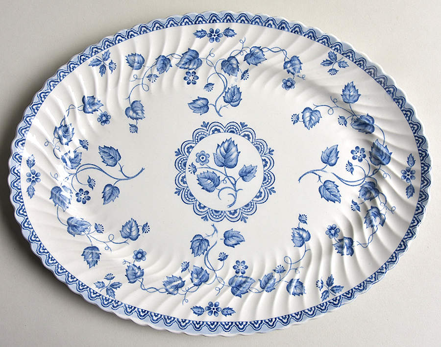 Nantucket Blue (Swirl Edge) 12" Oval Serving Platter by Wood & Sons-1