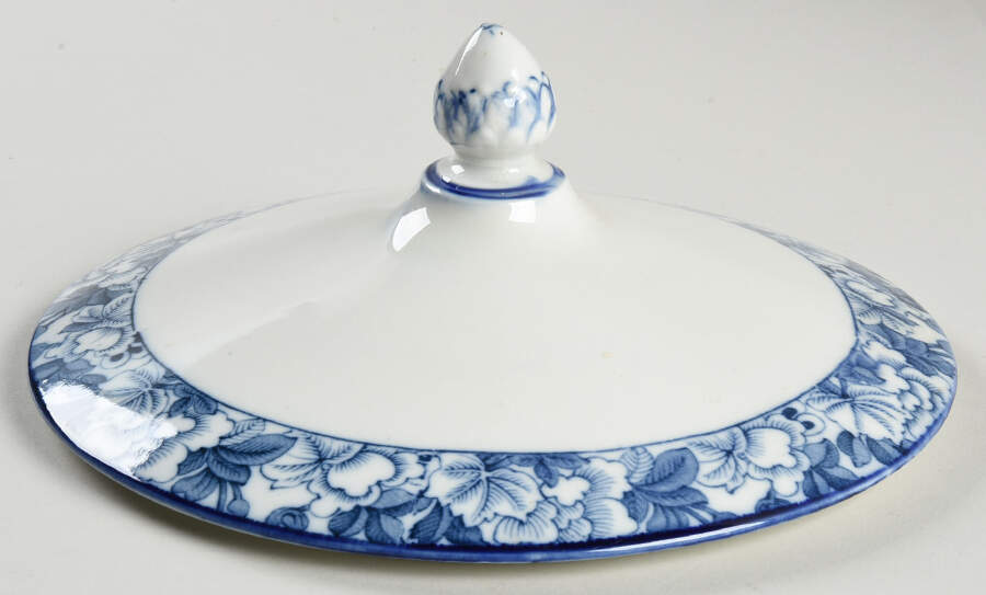 Patricia Blue Lid for Round Vegetable by Wood & Sons-1