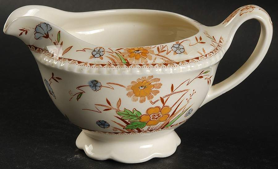 Springdale Creamer by Wood & Sons-1