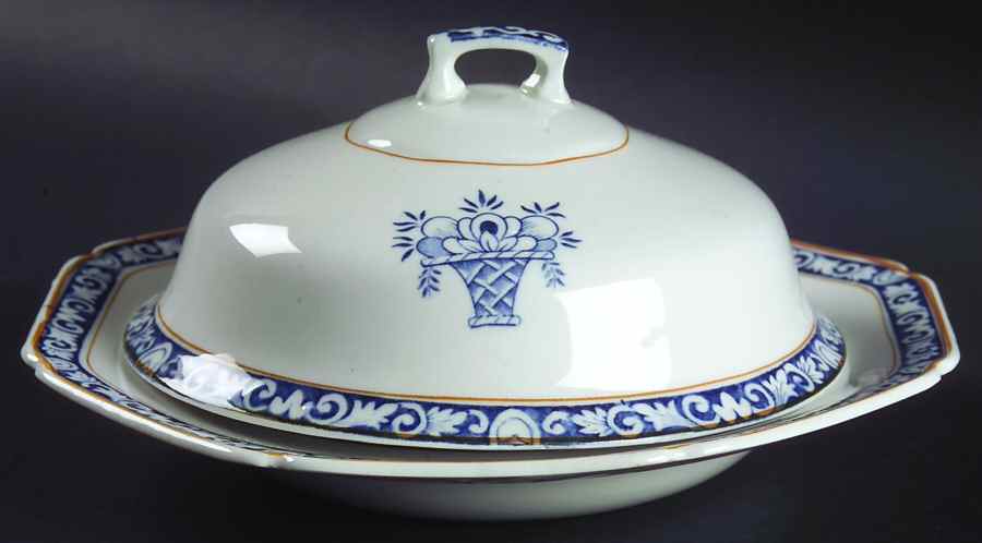Stuart Round Covered Butter by Wood & Sons-1