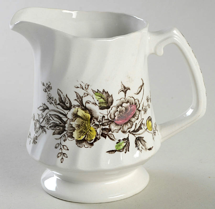Summer Spray Creamer by Wood & Sons-1