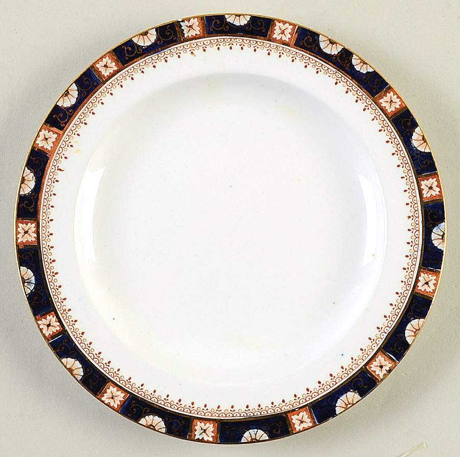 Windsor Dessert/Pie Plate by Wood & Sons-1