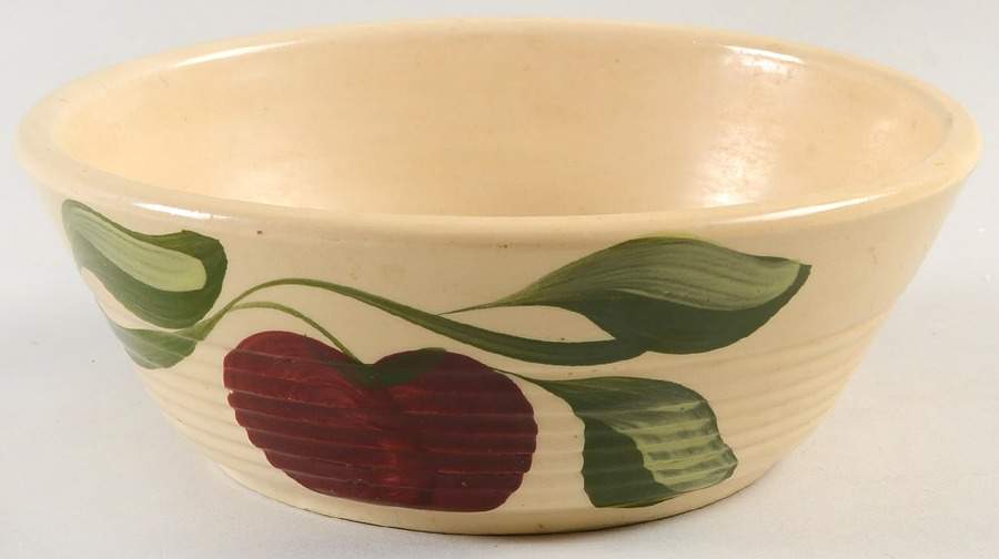Apple 6" Round Baker by Watt Pottery-1