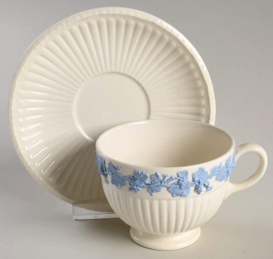 2804 (Edme, Blue Grapes) Footed Cup & Saucer Set by Wedgwood-1