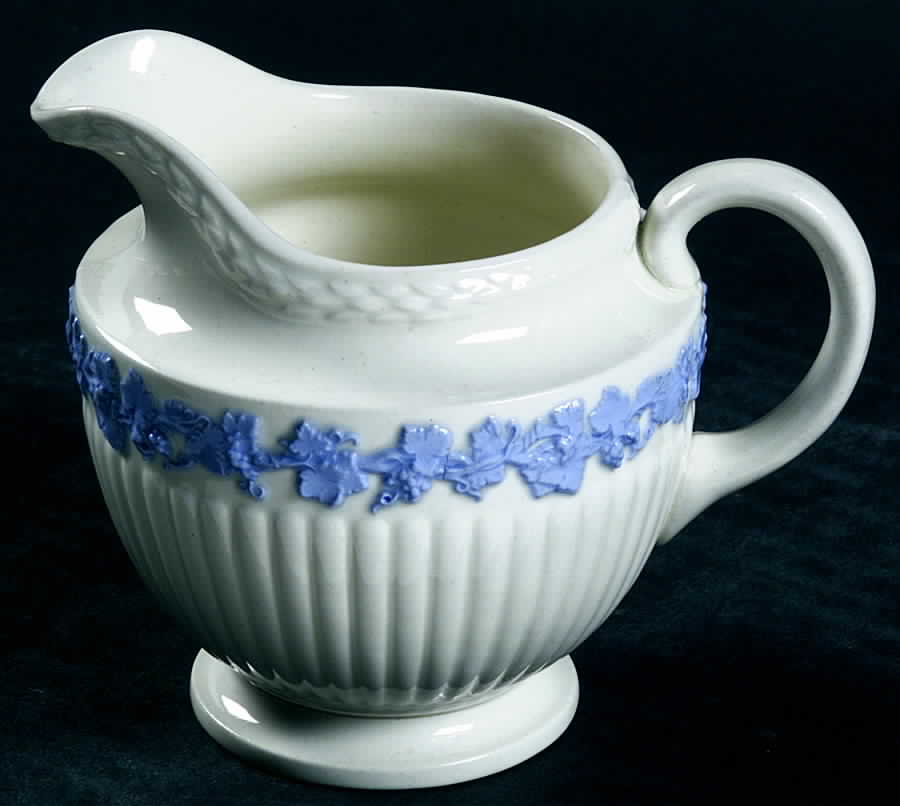 2804 (Edme, Blue Grapes) Creamer by Wedgwood-1