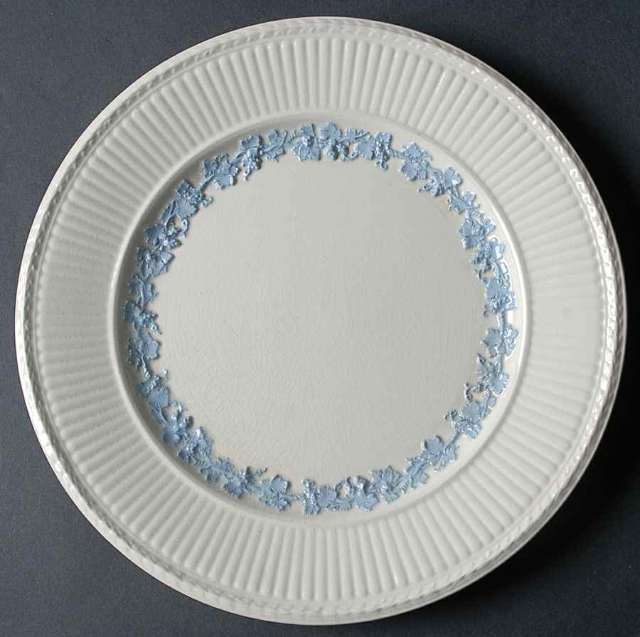 2804 (Edme, Blue Grapes) Luncheon Plate by Wedgwood-1